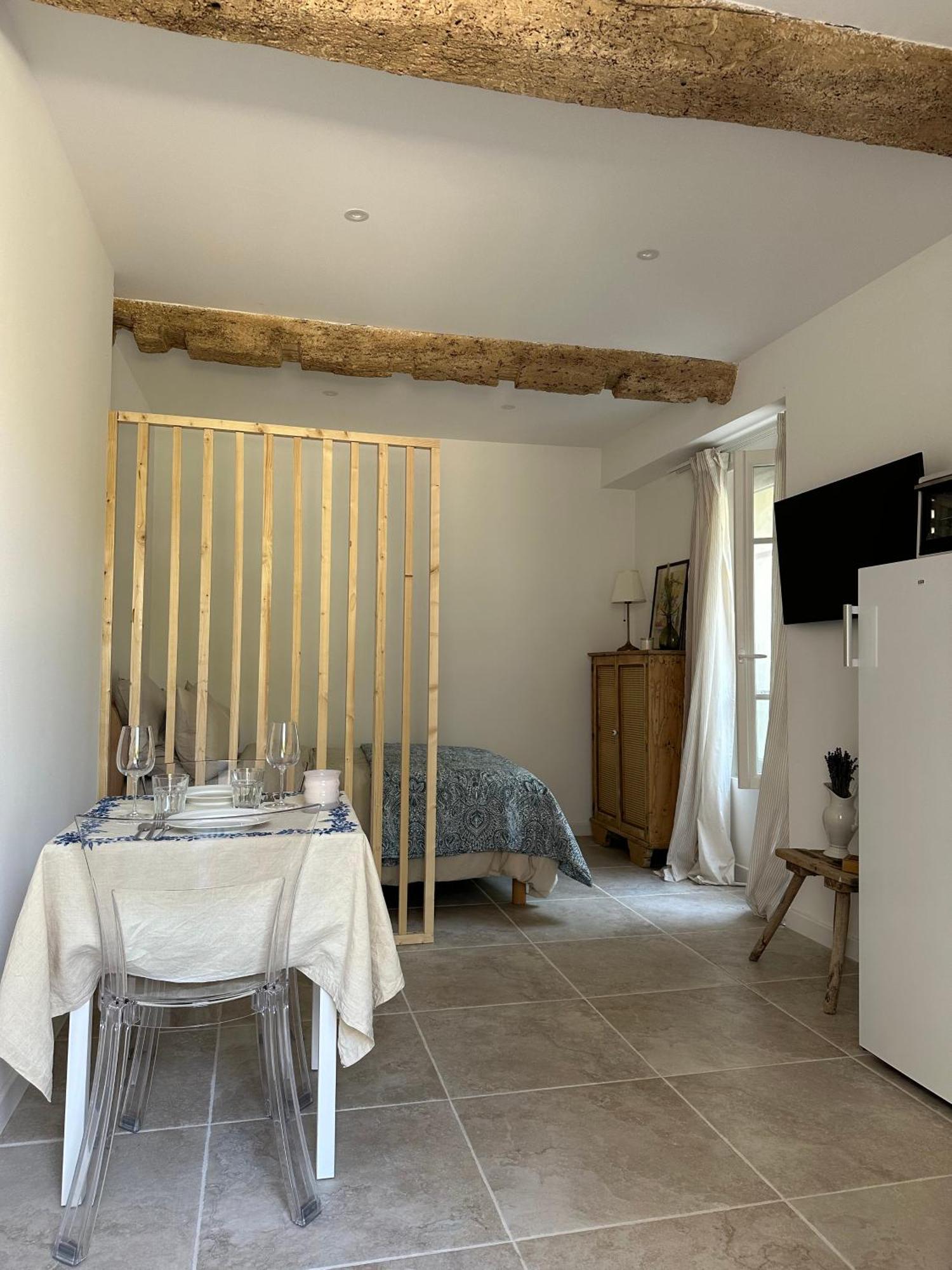 Studio Centre Ville La Toscane LʼIsle-sur-la-Sorgue Extérieur photo